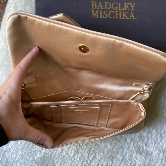 Badgley Mischka Dora Champagne Crossbody Clutch - Picture 2 of 5